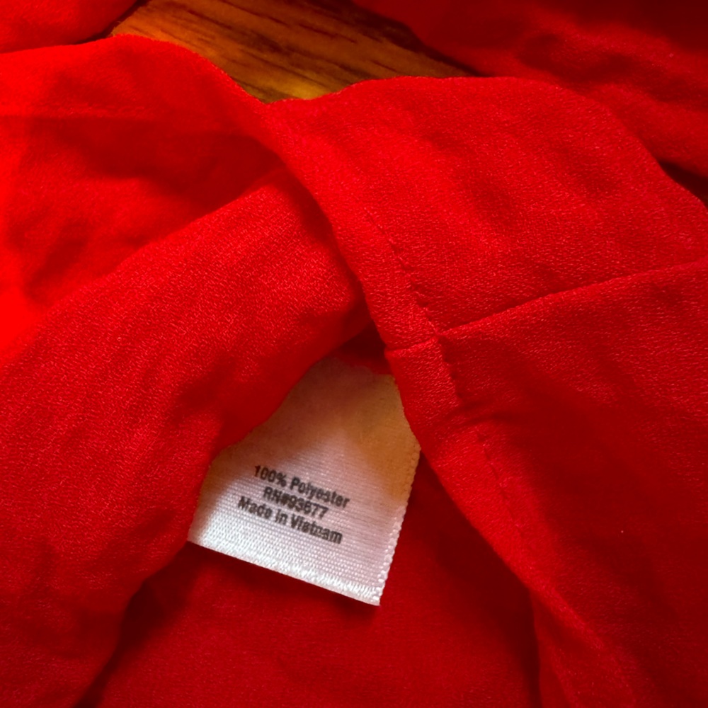 Red Blouse - Picture 4 of 5